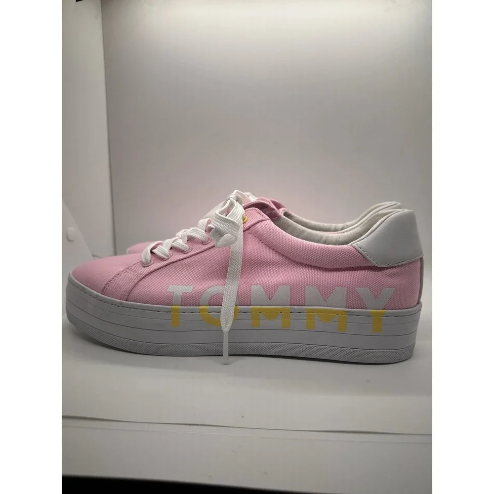New Tommy Hilfiger‎ Pink Blasee Platform Sneakers Womens Size 11 M